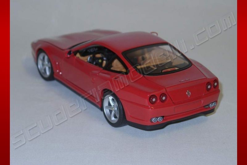 Miniature BBR Ferrari F575 Maranello Rouge – Échelle 1:43 – Modèle Monté