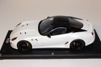 MR Collection 2010 Ferrari Ferrari 599 GTO - WHITE FUJI MATT / BLACK GLOSS ROOF - Fuji White Matt