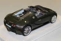 MR Collection 2005 Bugatti Bugatti Veyron 16.4 Grand Sport - GREEN METALLIC - Green Metallic