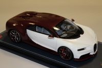 MR Collection  Bugatti Bugatti Chiron - RED CARBON / GLACIER - Red / White