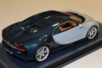 MR Collection  Bugatti Bugatti Chiron - TURQUOISE CARBON / LIQUID SILVER - Blue / Silver