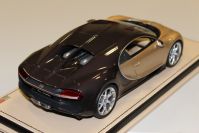 MR Collection  Bugatti Bugatti Chiron - BROWN CARBON / SILK - Brown