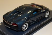 MR Collection  Bugatti Bugatti Chiron - BLUE CARBON - Blue Carbonium