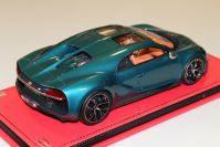 MR Collection  Bugatti Bugatti Chiron SKY View - ARTEMIS GREEN - Artemis Green