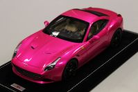 MR Collection 2014 Ferrari Ferrari California T - PINK FLASH - Pink Flash