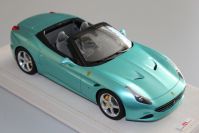 MR Collection 2014 Ferrari Ferrari California T Spider - BLUE TIFFANY - Red Matt