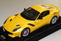 MR Collection 2015 Ferrari Ferrari F12 TDF - GIALLO TRISTRATO - Yellow Tristrato