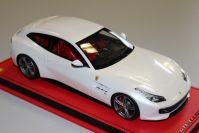 MR Collection 2016 Ferrari Ferrari GTC4 LUSSO - BIANCO ITALIA - White