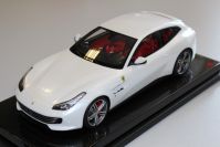 MR Collection 2016 Ferrari Ferrari GTC4 LUSSO - BIANCO ITALIA / LUXURY White
