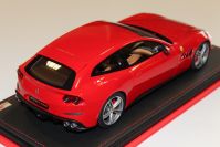 MR Collection 2016 Ferrari Ferrari GTC4 LUSSO - ROSSO CORSA - Rosso Corsa