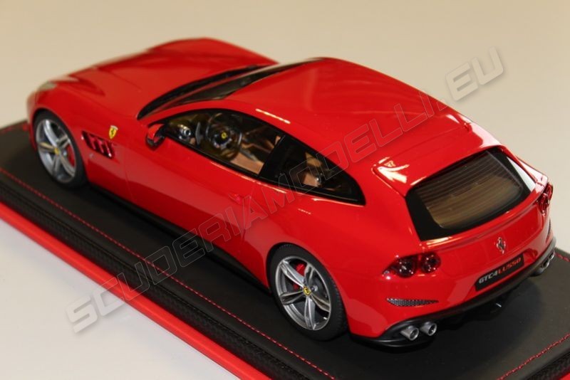 MR Collection Ferrari GTC4 LUSSO - ROSSO CORSA - - Scuderiamodelli 