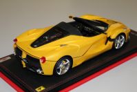 MR Collection 2016 Ferrari Ferrari LaFerrari Aperta - GIALLO TRISTRATO - Yellow