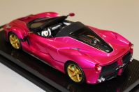 MR Collection  Ferrari LaFerrari Aperta - PINK FLASH / GOLD - ONE OFF - Pink Flash