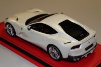 MR Collection 2017 Ferrari Ferrari 812 Superfast - FUJI WHITE PEARL - Fuji White