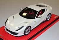 MR Collection 2017 Ferrari Ferrari 812 Superfast - FUJI WHITE PEARL - Fuji White