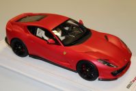 MR Collection  Ferrari Ferrari 812 Superfast - PEARL RED MATT - Red Matt