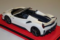 MR Collection  Ferrari Ferrari 488 Pista Spider - PEBBLE BEACH - White