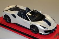 MR Collection  Ferrari Ferrari 488 Pista Spider - PEBBLE BEACH - White