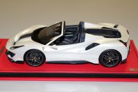 MR Collection  Ferrari Ferrari 488 Pista Spider - PEBBLE BEACH - White