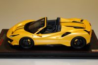 MR Collection  Ferrari Ferrari 488 Pista Spider - GIALLO TRISTRATO - Yellow Tristrato