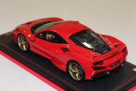 MR Collection  Ferrari Ferrari F8 Tributo - ROSSO CORSA / GOLD - Rosso Corsa