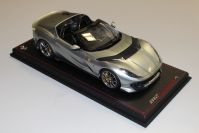 MR Collection  Ferrari Ferrari 812 Competizione A - GRIGIO COBURN - Red Matt