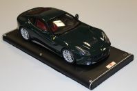 MR Collection  Ferrari Ferrari F12 Berlinetta - BRITISH GREEN - Red Matt