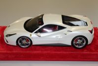 MR Collection 2014 Ferrari Ferrari 488 GTB - FUJI WHITE - Fuji White