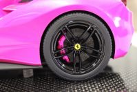 MR Collection 2014 Ferrari Ferrari 488 GTB - PINK FLASH - CARBON - 01/15 Pink Flash