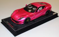 Ferrari 812 Superfast - PINK FLASH - [sold out]
