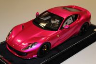 MR Collection  Ferrari Ferrari 812 Superfast - PINK FLASH - Pink Flash