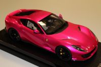 MR Collection  Ferrari Ferrari 812 Superfast - PINK FLASH - LUXURY Pink Flash