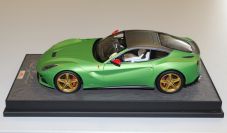 MR Collection  Ferrari Ferrari F12 Berlinetta - MATT GREEN - #01/04 Green Matt