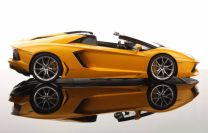 MR Collection 2013 Lamborghini Lamborghini Aventador LP700-4 Roadster - GIALLO ORION - Orion Yellow