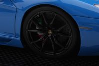 MR Collection  Lamborghini Lamborghini Aventador Roadster - NOVA BLUE - Blue Nova