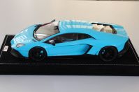 MR Collection 2013 Lamborghini Lamborghini Aventador LP720-4 - BABY BLUE - Baby Blue