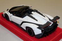 MR Collection 2013 Lamborghini Lamborghini Veneno - MONOCERUS WHITE - Monocerus White