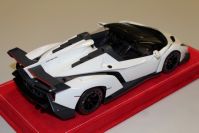 MR Collection 2013 Lamborghini Lamborghini Veneno - MONOCERUS WHITE - Monocerus White