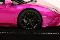 MR Collection 2013 Lamborghini Lamborghini Aventador LP720-4 Roadster - PINK FLASH - Pink Flash