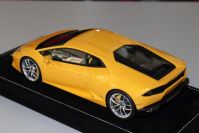 MR Collection 2014 Lamborghini Lamborghini Huracán - GIALLO MIDAS - METALLIC - Modena Yellow