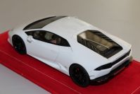 MR Collection 2014 Lamborghini Lamborghini Huracán LP 610-4 - WHITE ISIS - White Isis