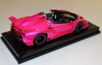 MR Collection  Lamborghini Lamborghini Veneno Roadster - PINK FLASH/RED - #01/04 Pink Flash