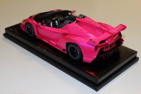 MR Collection  Lamborghini Lamborghini Veneno Roadster - PINK FLASH - #01/30 Pink Flash