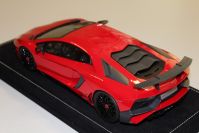 MR Collection 2015 Lamborghini Lamborghini Aventador LP750-4 SV - ROSSO BIA Red Metallic