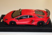 MR Collection 2015 Lamborghini Lamborghini Aventador LP750-4 SV - ROSSO BIA Red Metallic