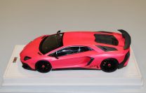 MR Collection  Lamborghini Lamborghini Aventador SV LP750-4 - PINK MET - Red Matt