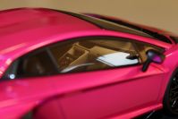 MR Collection 2015 Lamborghini Lamborghini Aventador LP750-4 SV - PINK FLASH - Red Matt