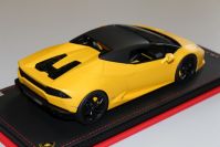 MR Collection 2016 Lamborghini Lamborghini Huracan Soft Top - GIALLO HORUS MATT - Yellow Matt