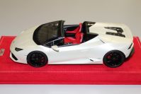 MR Collection 2015 Lamborghini Lamborghini Huracan Spyder - WHITE CANOPUS - Canopus White Matt