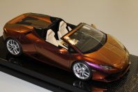 MR Collection 2015 Lamborghini Lamborghini Huracan Spyder - CHAMELEON MAGENTA / GOLD - Red Matt